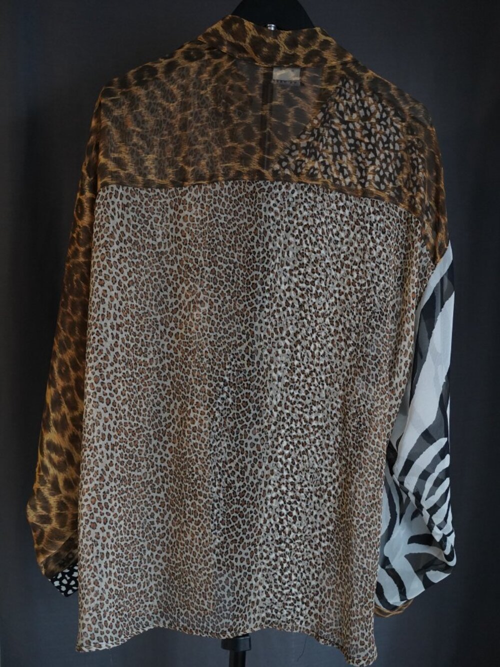 Vintage Tina Hagen Animal Print Patchwork Blouse Size 2 - Picture 10 of 10